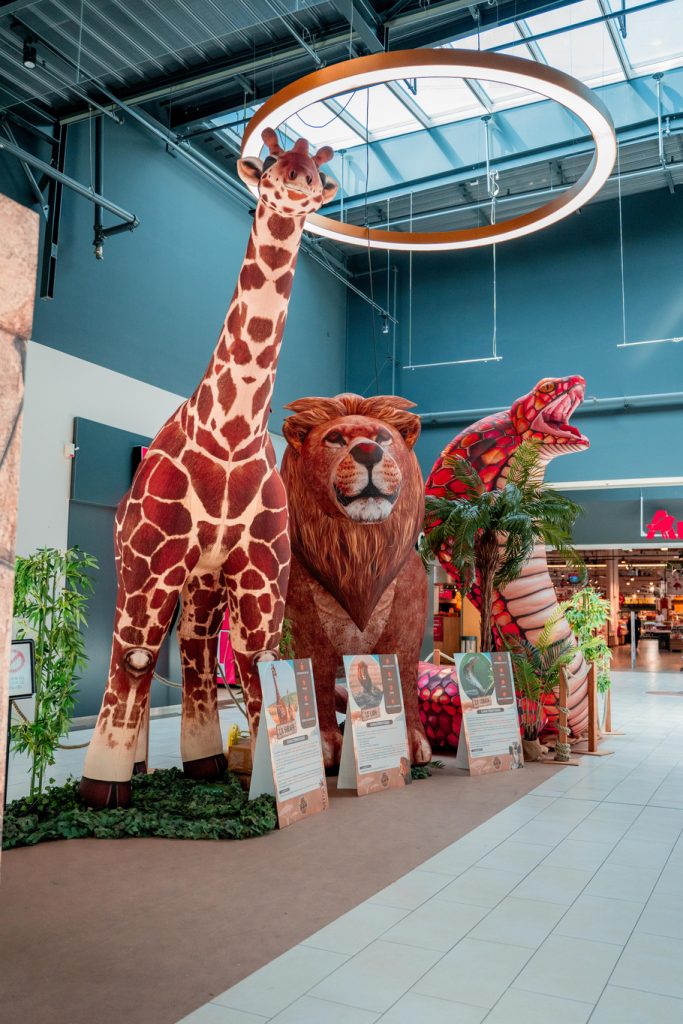 Safari Express animation immersive centre commercial – savane - opération d'envergure Maven